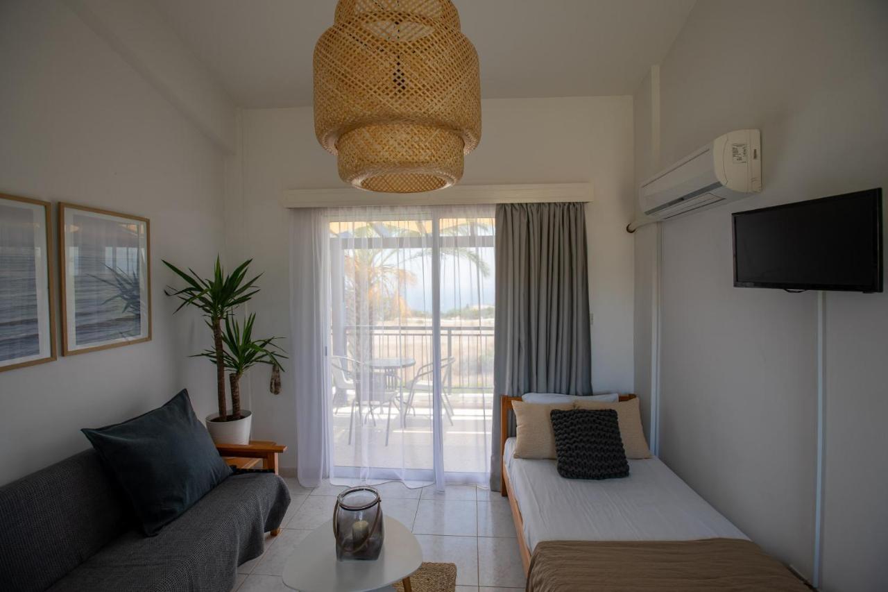 Socrates Apartments Polis 外观 照片